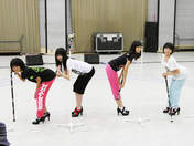 
Wada Ayaka,


Maeda Yuuka,


Fukuda Kanon,


Ogawa Saki,


S/mileage,

