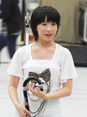 
Fukuda Kanon,

