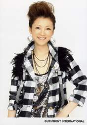 
Yoshizawa Hitomi,

