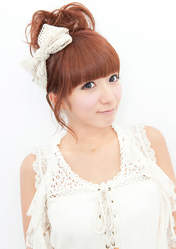 
Tsuji Nozomi,

