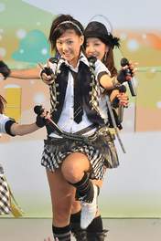 
Miyazawa Sae,

