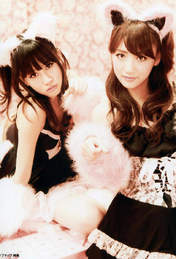 
Takahashi Minami,


Maeda Atsuko,

