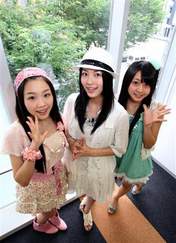 
Kizaki Yuria,


Matsui Jurina,


Ishida Anna,


