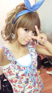 
Tsuji Nozomi,


blog,

