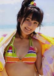 
Tsugunaga Momoko,

