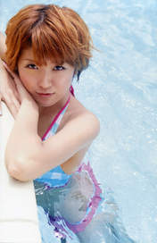 
Tokunaga Chinami,


Photobook,


