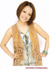 
Nakazawa Yuko,

