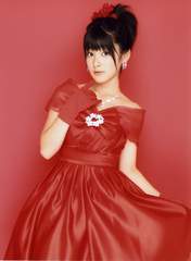 
Tsugunaga Momoko,

