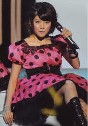 
Tokunaga Chinami,

