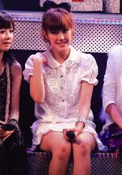 
Natsuyaki Miyabi,


Shimizu Saki,

