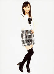 
Ikuta Erina,

