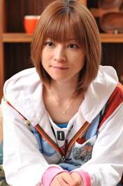 
Yoshizawa Hitomi,

