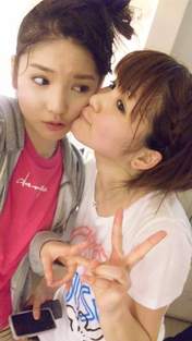 Michishige Sayumi,
Mitsui Aika,
blog,