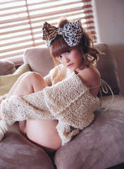 
Photobook,


Takahashi Ai,

