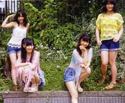 
Sashihara Rino,


Kashiwagi Yuki,


Watanabe Mayu,


Yokoyama Yui,


Magazine,

