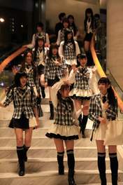 
AKB48,


Kitahara Rie,


Masuda Yuka,


Oota Aika,


Sashihara Rino,


Takahashi Minami,


Umeda Ayaka,


Watanabe Mayu,


Yokoyama Yui,

