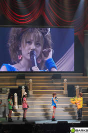 
Michishige Sayumi,


Niigaki Risa,


Takahashi Ai,


Tanaka Reina,


