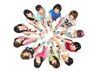 
AKB48,


Itano Tomomi,


Kasai Tomomi,


Kashiwagi Yuki,


Maeda Atsuko,


Matsui Rena,


Miyazawa Sae,


Oshima Yuko,


Sashihara Rino,


Shinoda Mariko,


Takahashi Minami,


Takajo Aki,


Watanabe Mayu,

