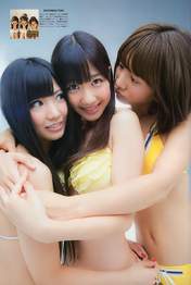 
French Kiss,


Kashiwagi Yuki,


Kuramochi Asuka,


Magazine,


Takajo Aki,

