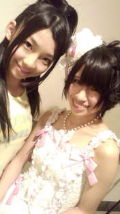 
blog,


Isohara Kyoka,


Nakanishi Yuka,

