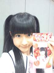 
blog,


Hayashi Momoka,

