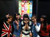 
blog,


C-ute,


Hagiwara Mai,


Nakajima Saki,


Okai Chisato,


Suzuki Airi,


Yajima Maimi,

