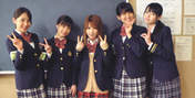 
Kikkawa Yuu,


Shimizu Saki,


Tanaka Reina,


Tokunaga Chinami,


Yajima Maimi,

