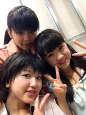 
blog,


Nakanishi Kana,


Takeuchi Akari,


Tamura Meimi,

