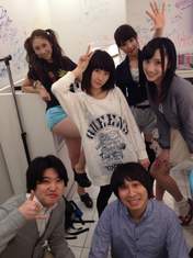 
blog,


Chikano Rina,


Ishida Haruka,


Suzuki Mariya,


Suzuki Shihori,

