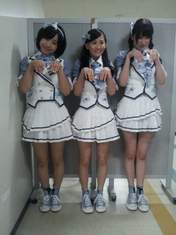 
blog,


Jonishi Kei,


Kondo Rina,


Yoshida Akari,

