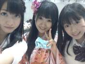 
blog,


Kizaki Yuria,


Niidoi Sayaka,


Yamada Mizuho,

