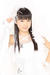 
Ishida Ayumi,

