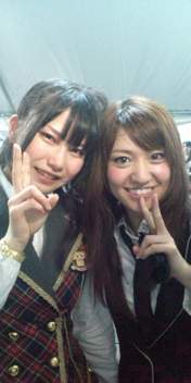 
Oshima Yuko,


Yokoyama Yui,

