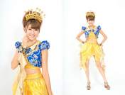 
Tokunaga Chinami,

