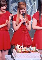 
Kumai Yurina,


Natsuyaki Miyabi,

