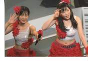 
Fukumura Mizuki,


Ikuta Erina,

