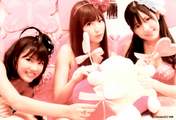 
Kojima Haruna,


Miyazawa Sae,


Watanabe Mayu,

