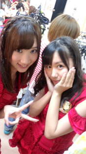 
blog,


Oba Mina,


Suzuki Shihori,

