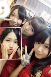 
blog,


Kobayashi Marina,


Oba Mina,


Tano Yuuka,


Yamauchi Suzuran,

