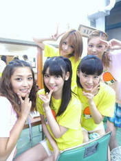 
blog,


Ikuta Erina,


Ishikawa Rika,


Michishige Sayumi,


Tanaka Reina,


Yoshizawa Hitomi,

