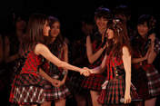 
AKB48,


Itano Tomomi,


Kashiwagi Yuki,


Kojima Haruna,


Maeda Atsuko,


Oshima Yuko,

