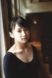 
Sayashi Riho,

