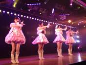 
AKB48,


Iriyama Anna,


Tano Yuuka,


Watanabe Mayu,

