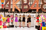 
AKB48,


Itano Tomomi,


Kashiwagi Yuki,


Matsui Rena,


Shinoda Mariko,


Takahashi Minami,


Takajo Aki,

