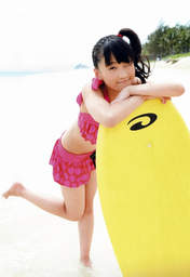 
Photobook,


Sayashi Riho,

