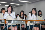 
Kimoto Kanon,


Matsui Jurina,


Matsui Rena,

