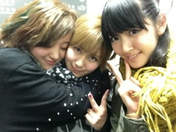 
blog,


Hagiwara Mai,


Okai Chisato,


Suzuki Airi,

