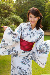 
Kohara Haruka,


Photobook,

