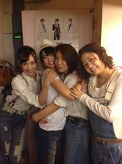 
blog,


Maeda Ami,


Masuda Yuka,


Shimada Haruka,


Suzuki Shihori,

