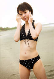 
Photobook,


Shimizu Saki,

